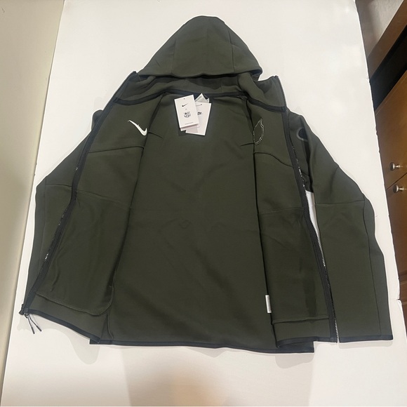 Nike x Barcelona FC, Tech Fleece, DV5554 355, Green - Picture 6 of 16